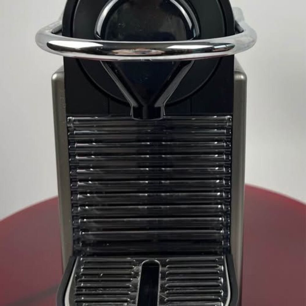 Nespresso Pixie Electric Titan C60 EUC & working - Picture 2 of 10